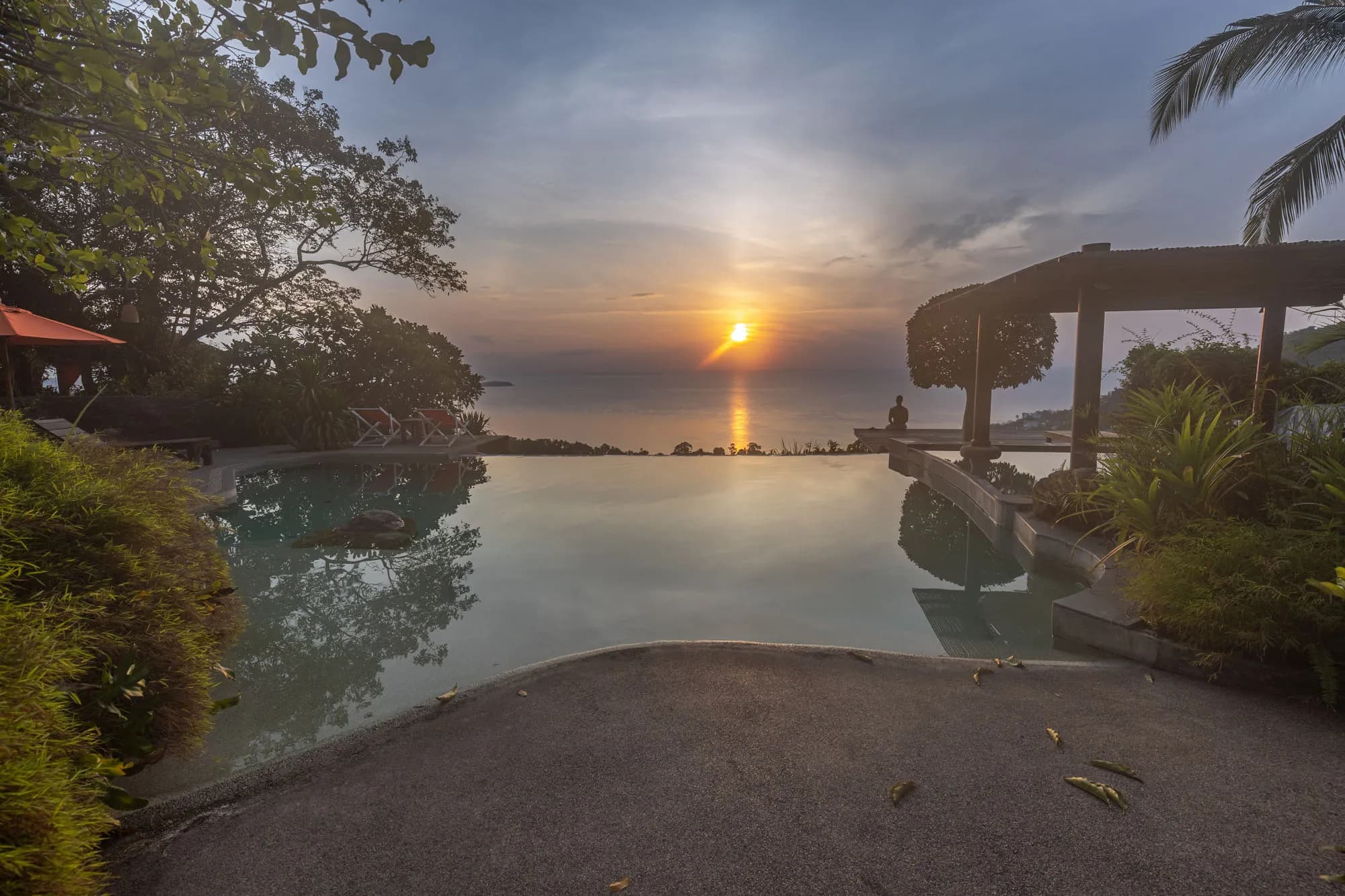 Hillside sunset pool, Phuket — photo 10