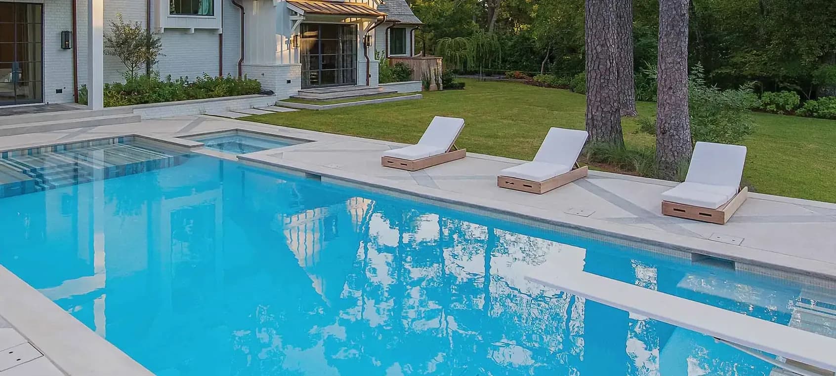 Pool finished in PebbleFina Cielo Blue (PTI photography)